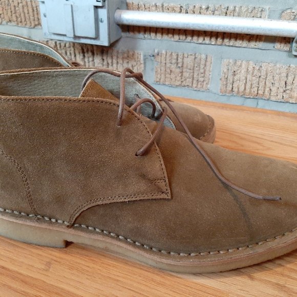 Banana Republic Suede Boot - Men Size 10.5 - $50.